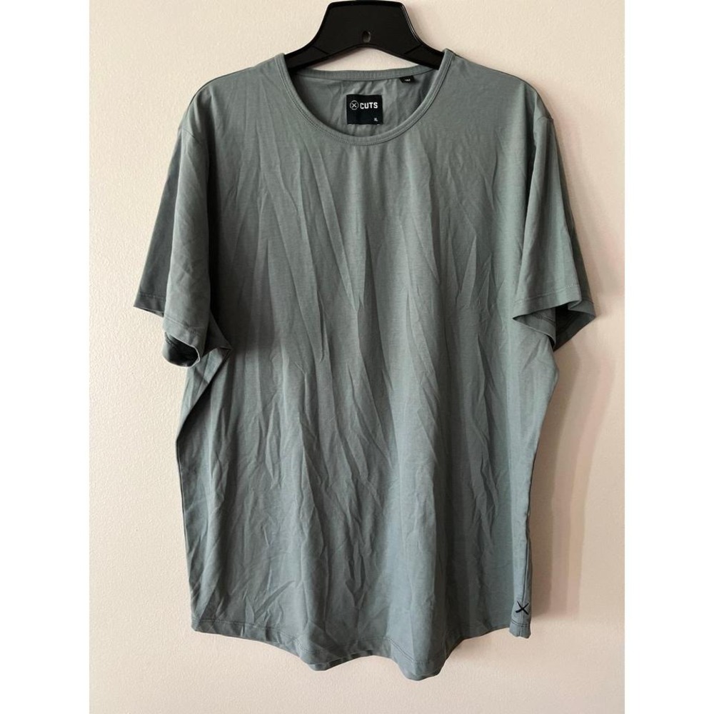Cuts Clothing Men's Tee Sage XL NWOT